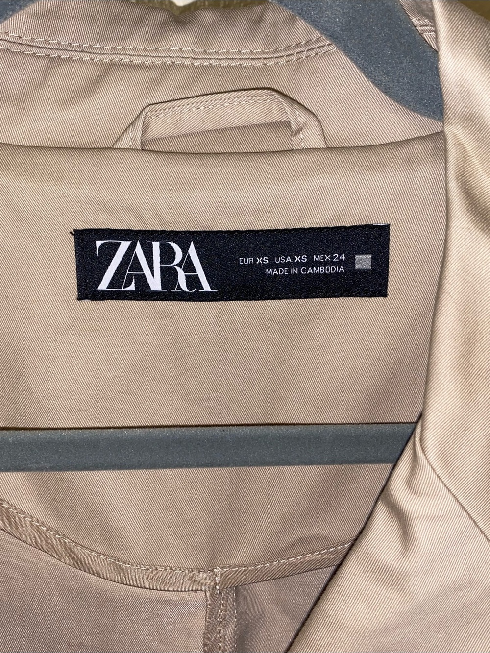 Zara Classic Long Double-Breasted Cotton Trench Coat in Light Tan - Picture 11 of 11